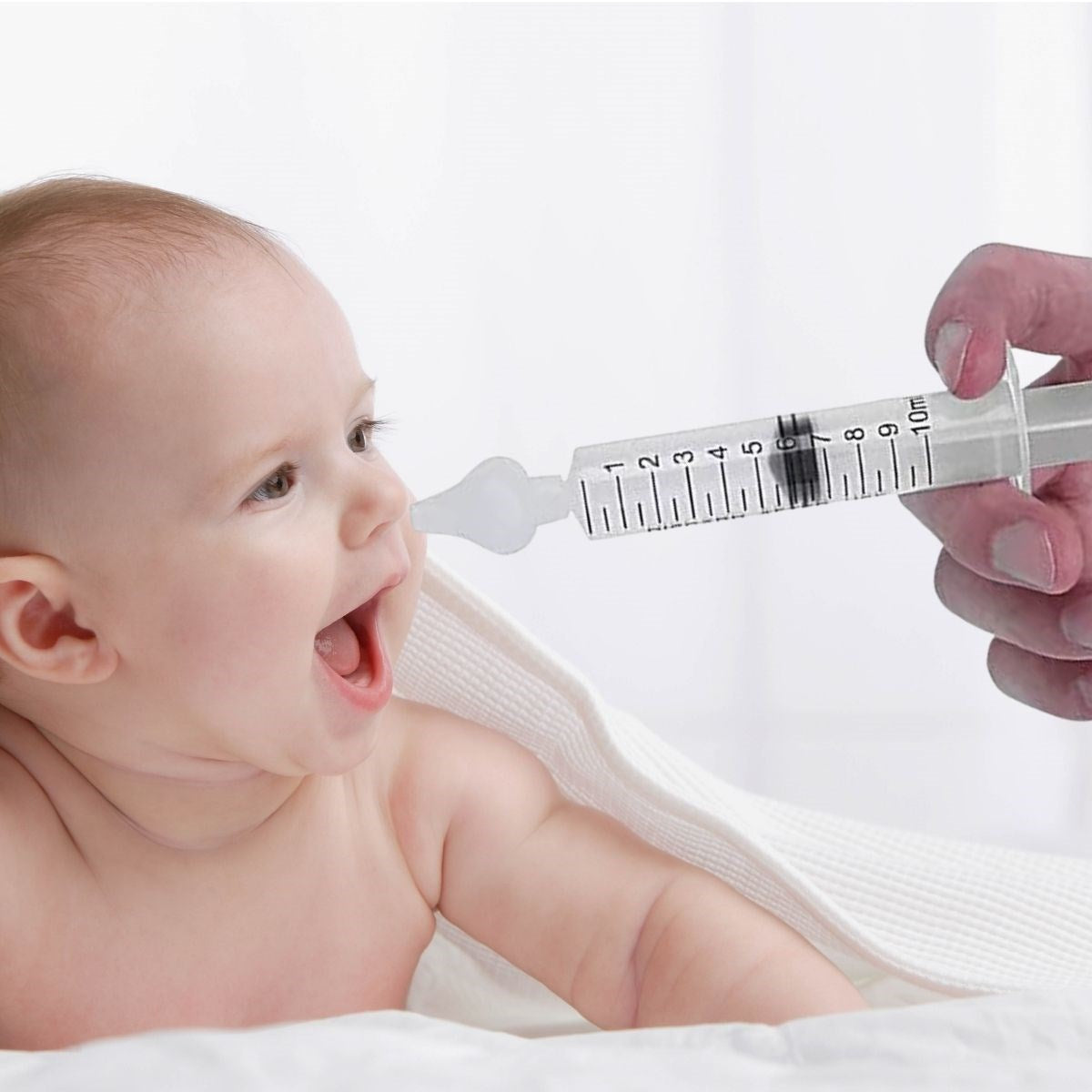 GENEL® Yeniden Kullanılabilir, Manuel Burun Temizleyici 10ml Kapasiteli Burun Açıcı Şırınga - UcuzaGeliyor