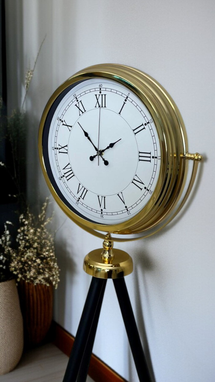Regal Gold Tripod Ayaklı Saat