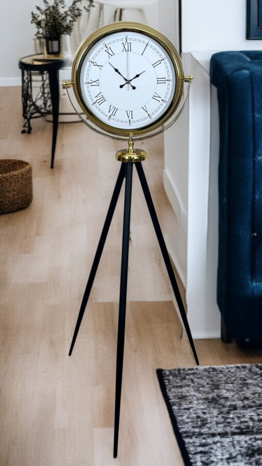 Regal Gold Tripod Ayaklı Saat