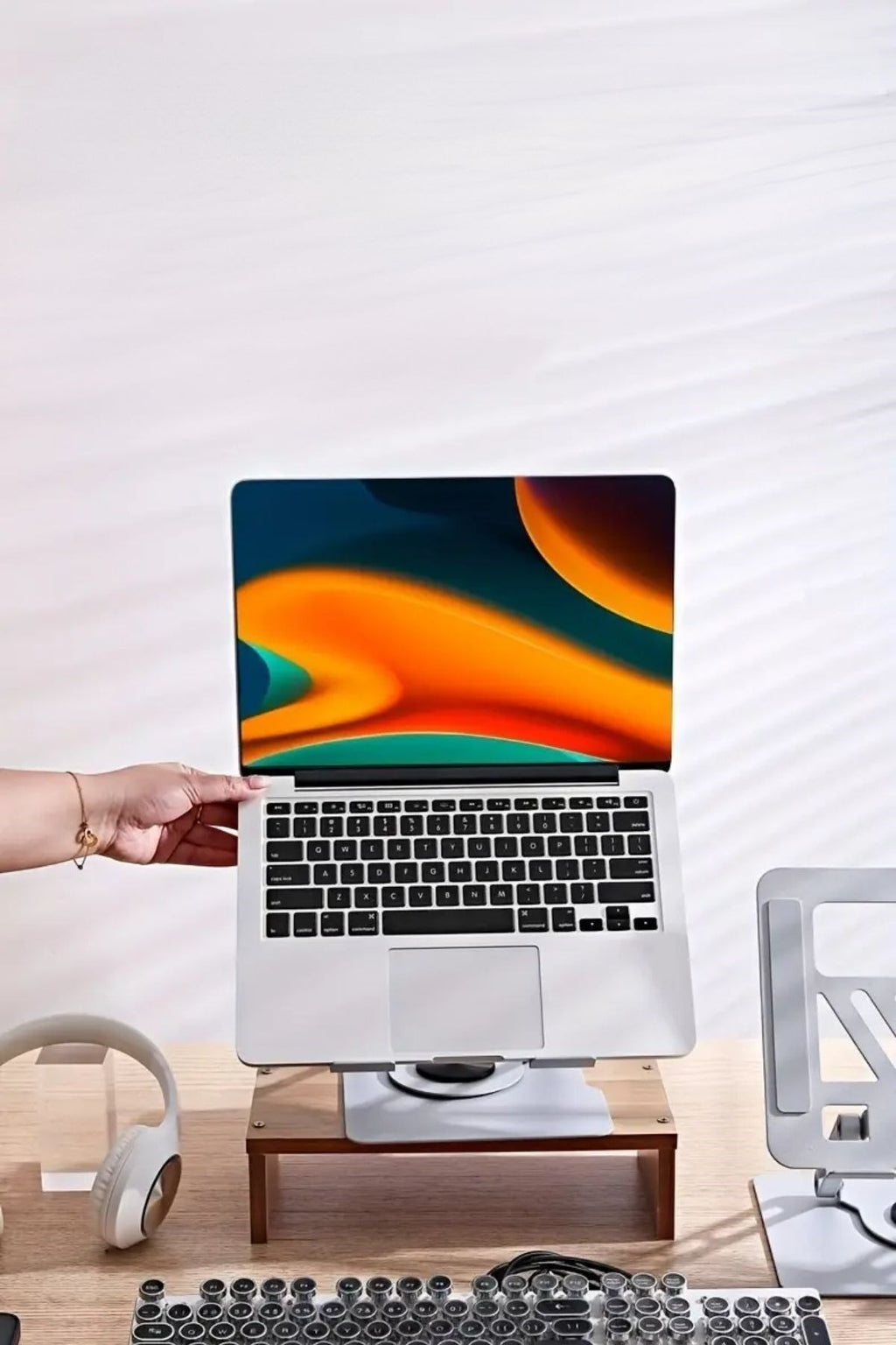 GENEL® 360 Derece Dönebilen Hava Aldıran Laptop Standı - UcuzaGeliyor