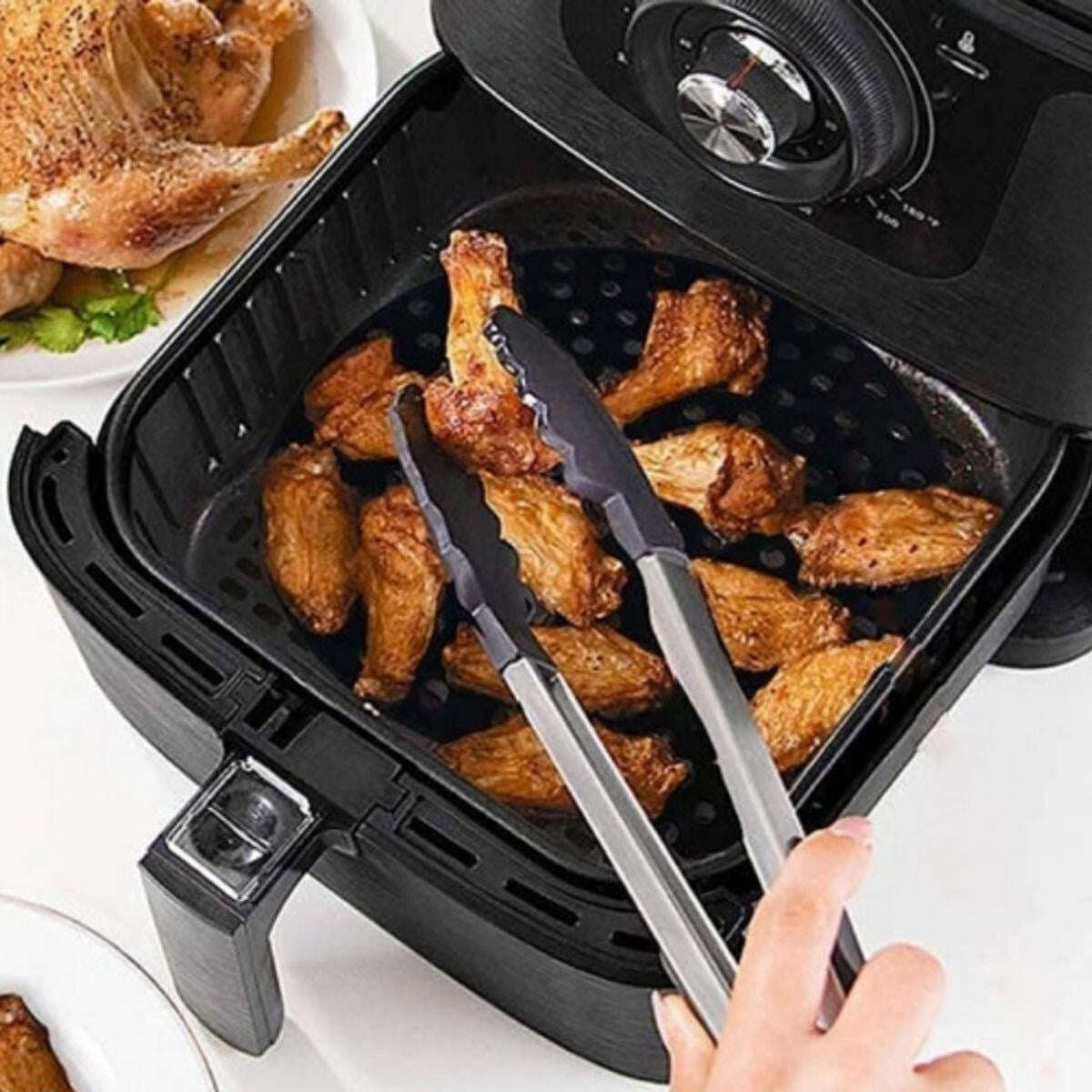 GENEL® Siyah Isıya Dayanıklı Yıkanılabilir Silikon Fırın Ve Airfryer Kare Model Pişirme Matı 21,5 Cm - UcuzaGeliyor