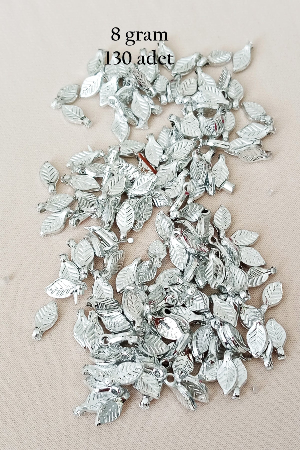 Oya Abiye Bileklik Kolye Pleksi Metalik Plastik Pul Gümüş Renk 8 gram 130 adet - BNC514