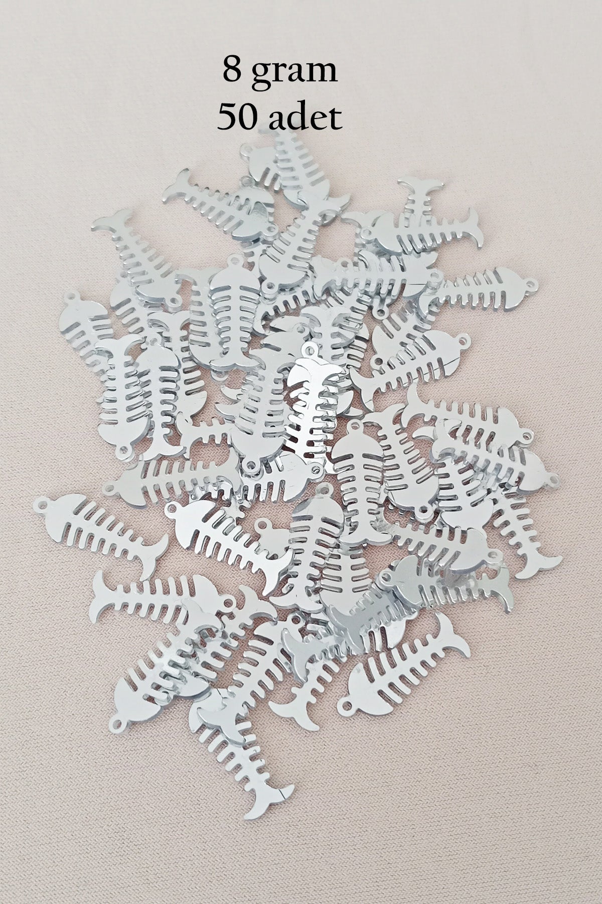 Oya Abiye Bileklik Kolye Pleksi Metalik Plastik Pul Gümüş Renk 8 gram 50 adet - BNC529