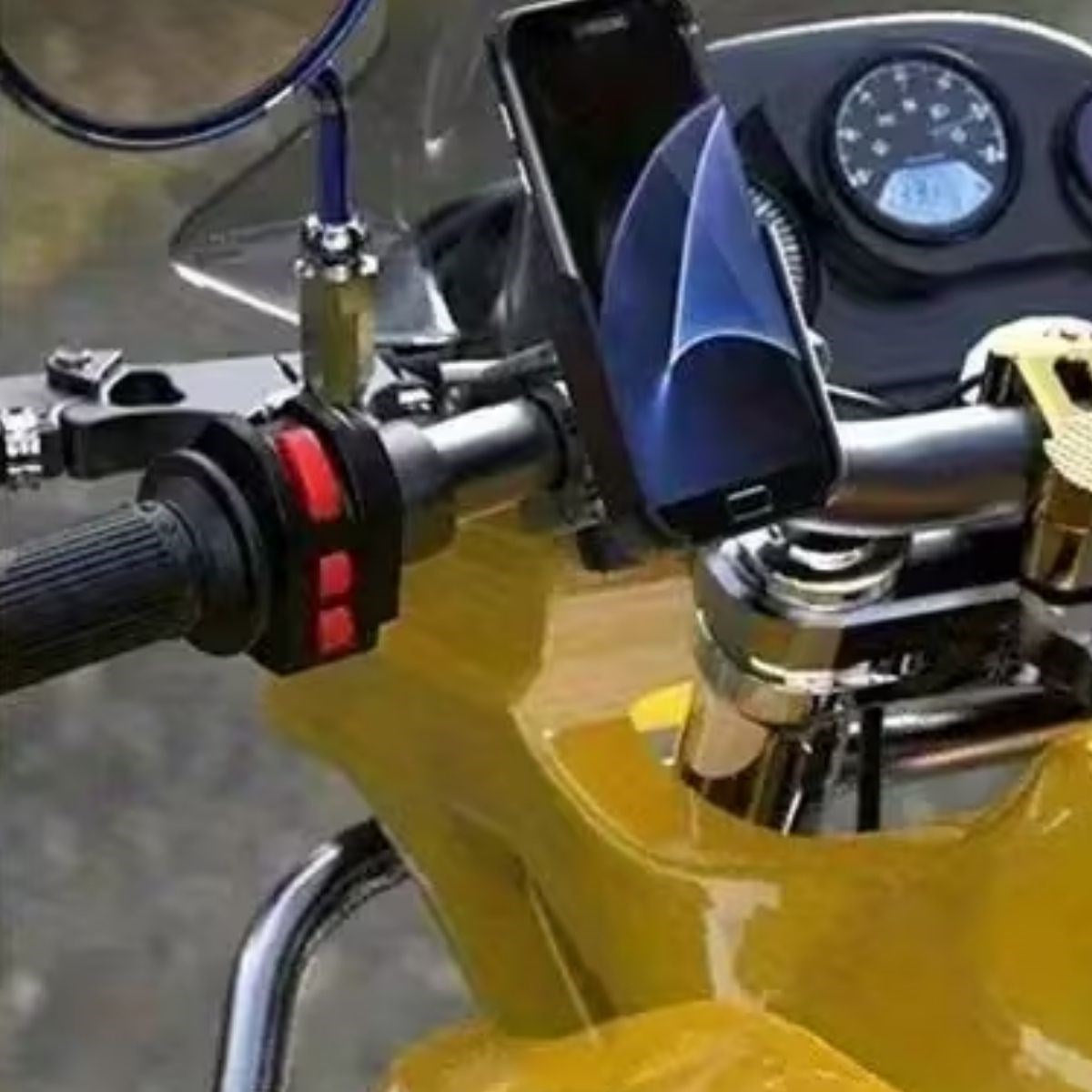 Motosiklet Gidon Telefon Tutucu-360° Döner, Kaymaz Sabitleme Sistemli, Sarsıntı Önleyici Telefon Tutucu Aparat