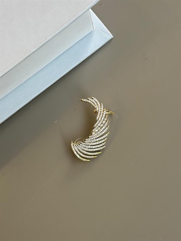 Taşlı Kıkırdak Küpe - Altın