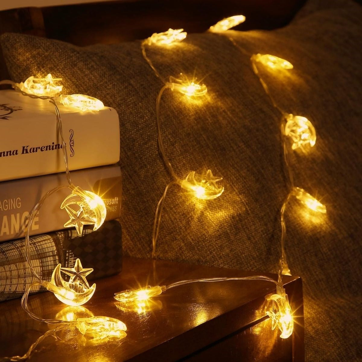 Hilal ve Yıldız Şekilli 3.5 Metre USB LED Işık - 20 LED li Dekoratif Ramazan Dekorasyonu ve Ortam Aydınlatması