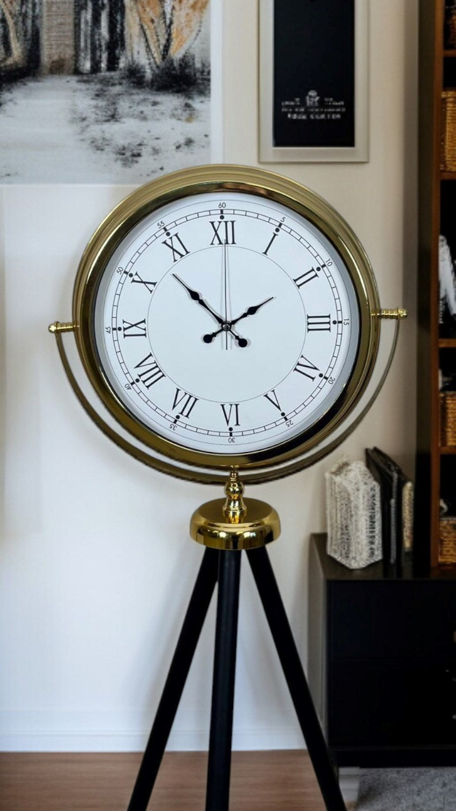 Regal Gold Tripod Ayaklı Saat
