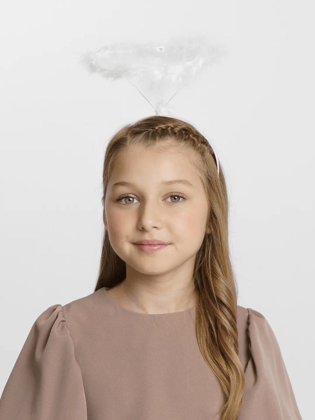 Beyaz Otrişli Tüylü Esnek Yapı Melek Haresi Melek Tacı