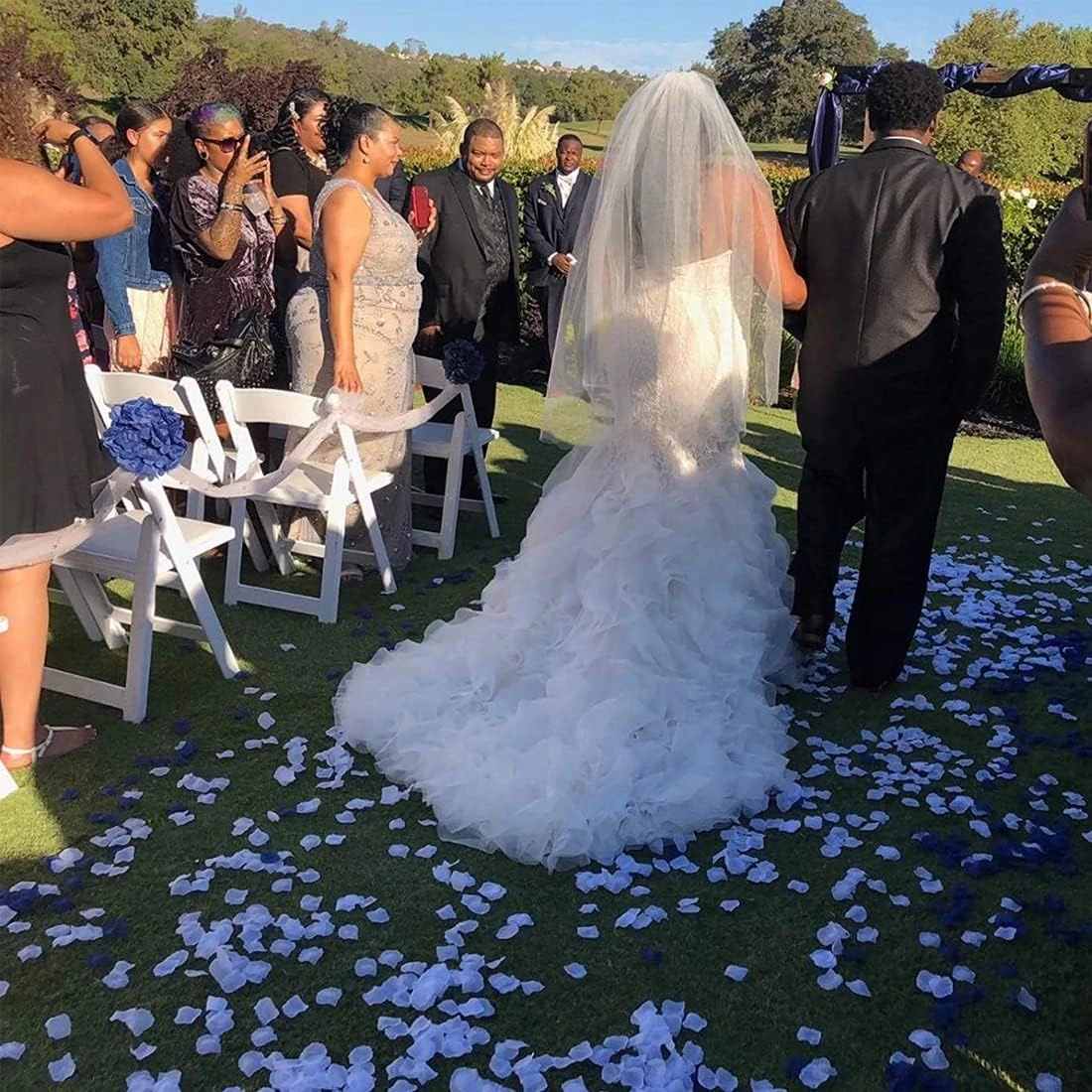 Beyaz Renk Gül Yaprağı Şekilli Konfeti 5 Paket 500 Adet