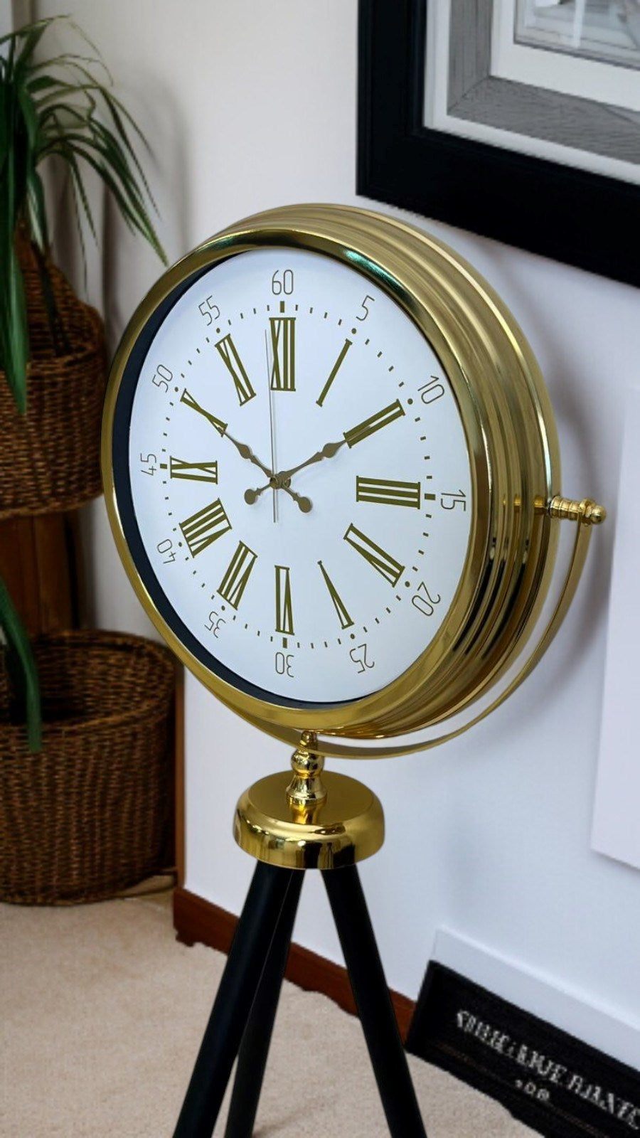 Pure Gold Tripod Ayaklı Saat