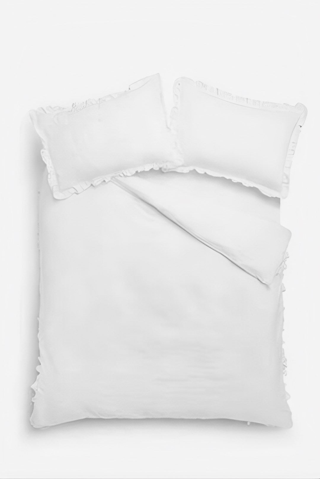 Beyaz fırfırlı çift kişilik nevresim takımı - UcuzaGeliyor