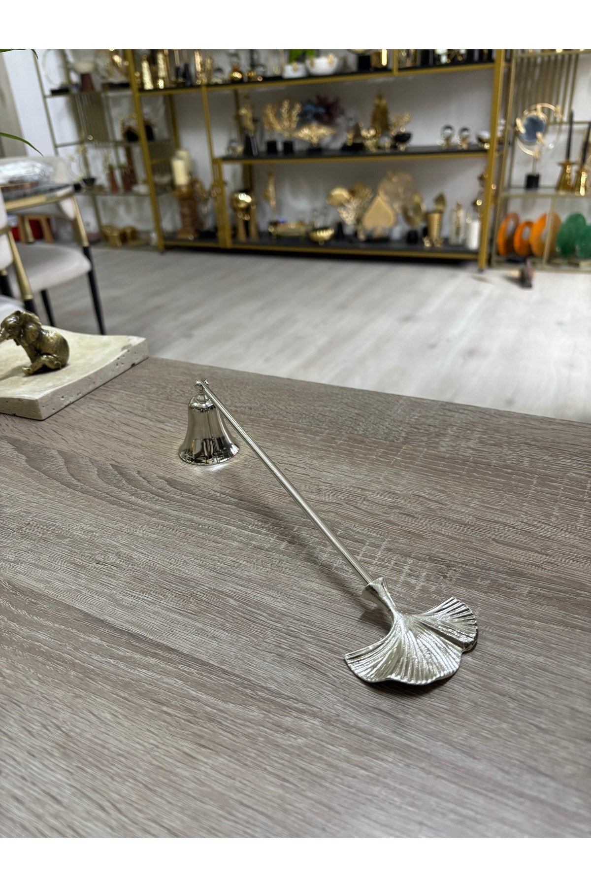 GİNGKO YAPRAKLI METAL MUM SÖNDÜRÜCÜ-GÜMÜŞ