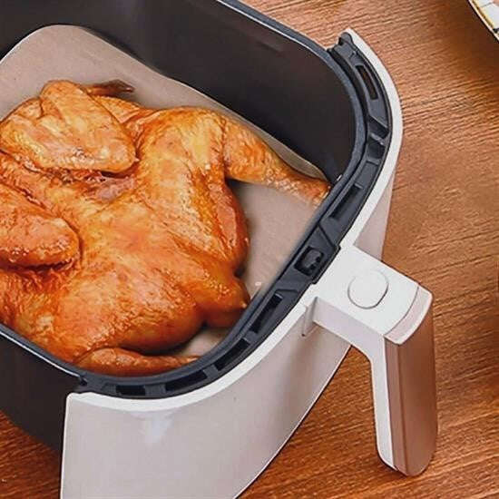 100 Adet Air Fryer Pişirme Kağıdı Tek Kullanımlık Yağ Su Geçirmez Yapışmaz Deliksiz Düz Kare Model - UcuzaGeliyor