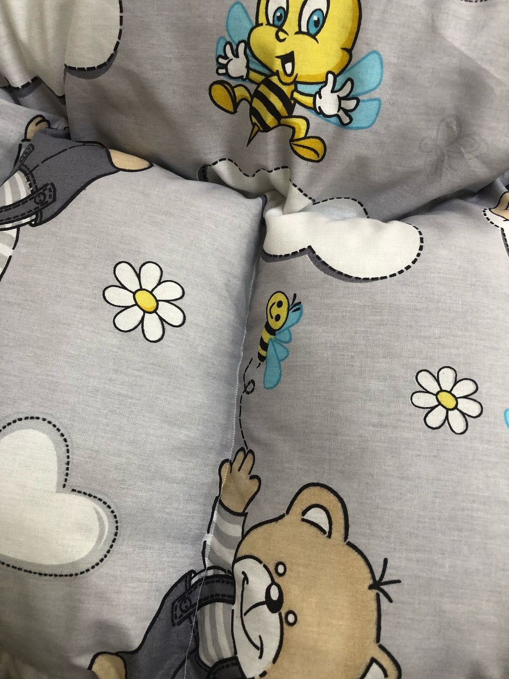 GRİ-AYICIK DESENLİ BEBEK YATAĞI , OYUN MİNDERİ