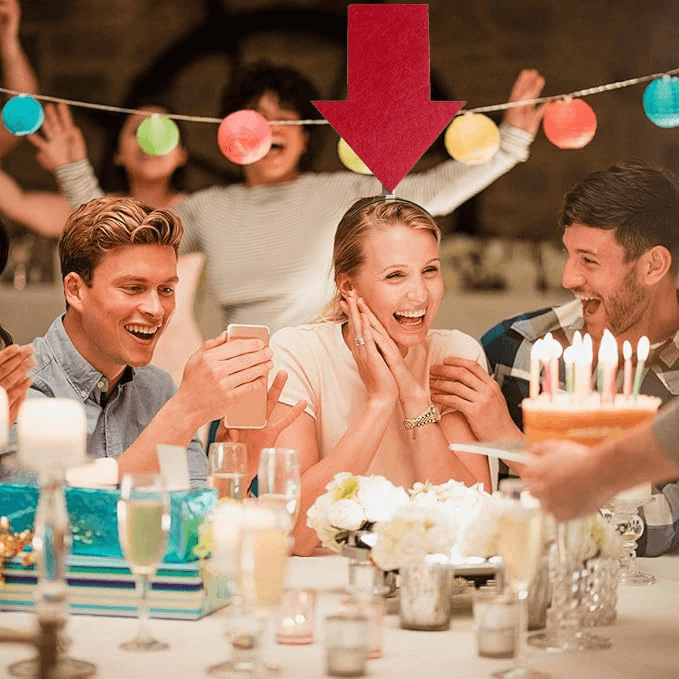 Kişiselleştirilebilir Ok Taç - Üzerine Yazı Yazılabilen Parti Tacı Kırmızı Renk