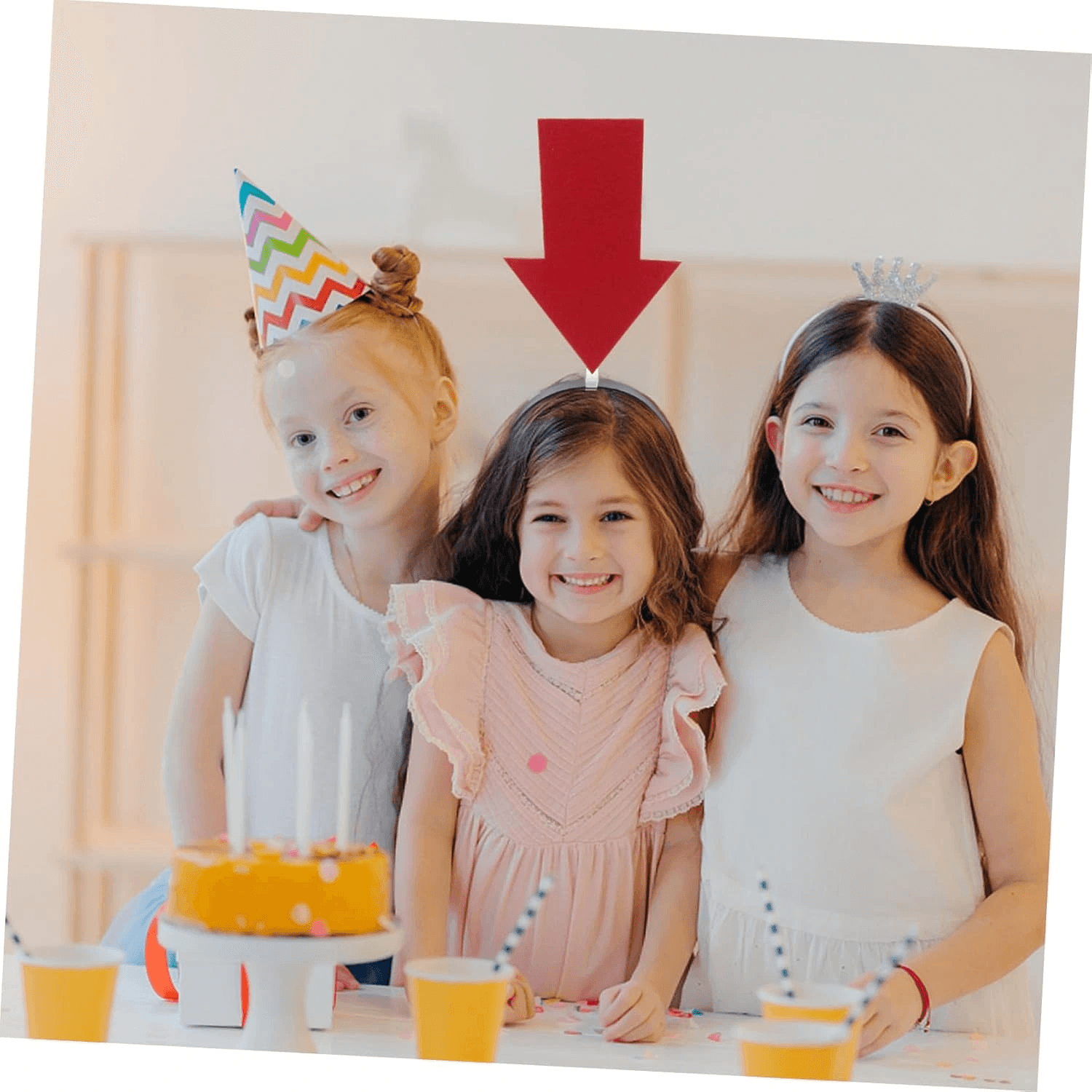 Kişiselleştirilebilir Ok Taç - Üzerine Yazı Yazılabilen Parti Tacı Kırmızı Renk