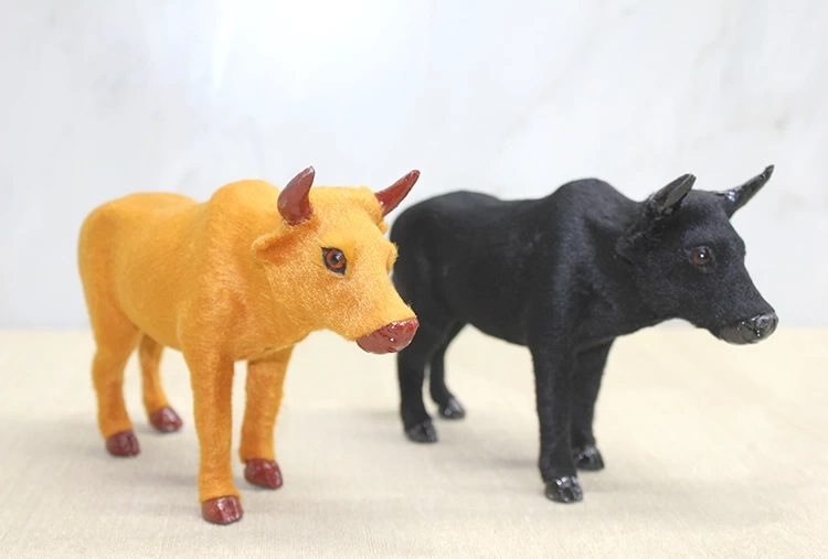 Tüylü Boğa Figürü Alk3060