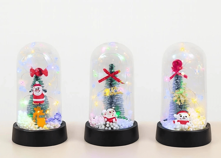 Yılbaşı Temalı Işıklı  Dekoratif Cam Fanus Alk5076